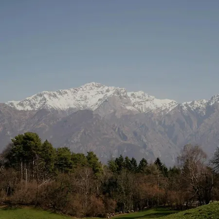 Historic House Close To בלאג'יו